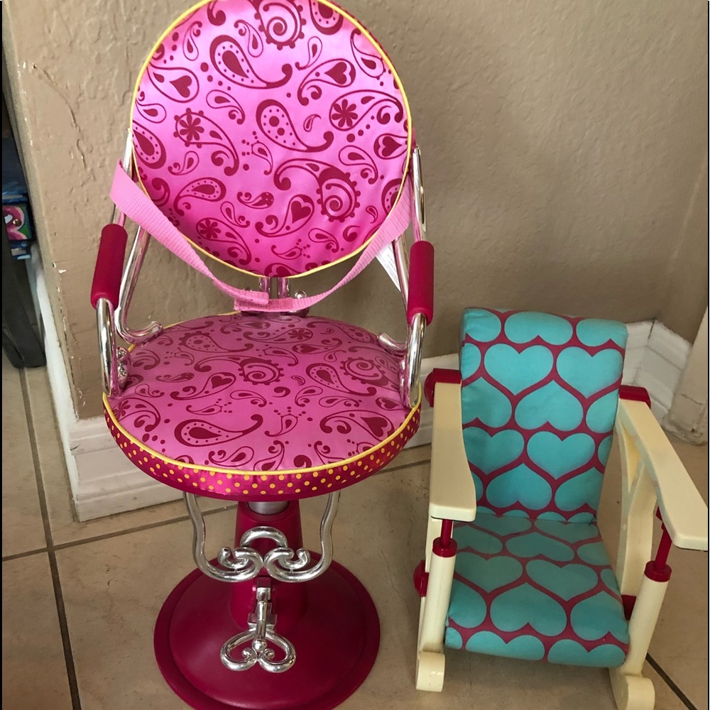 OG beach chair and Day of beauty chair